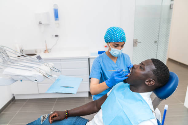 Best Emergency Tooth Extraction  in Perry, IA